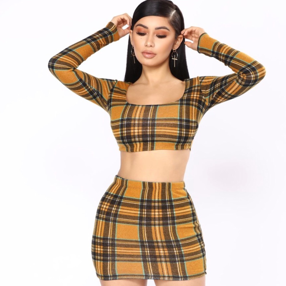 Two piece plaid skirt set